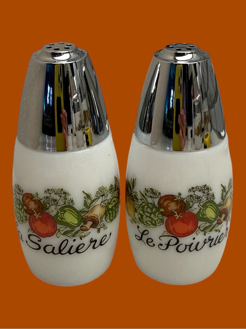 Vintage Corning Ware Spice of Life Salt & Pepper Shakers Milk Glass 1970s 1980s